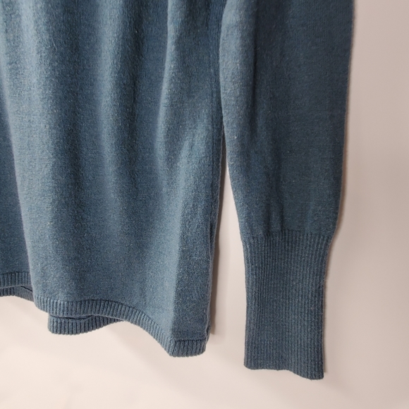 SmartWool dark aqua wool blend pull over sweater with a V-neck Large - Picture 8 of 10